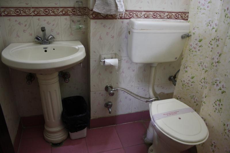 دلهي Jeraths Villa Bed And Breakfast المظهر الخارجي الصورة
