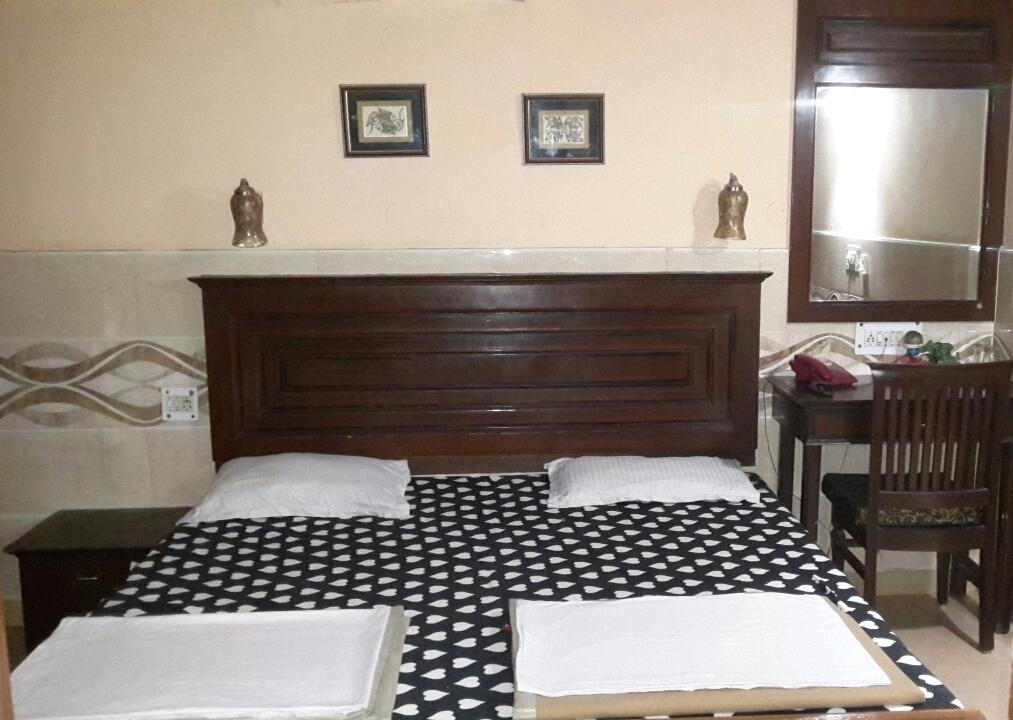 دلهي Jeraths Villa Bed And Breakfast المظهر الخارجي الصورة